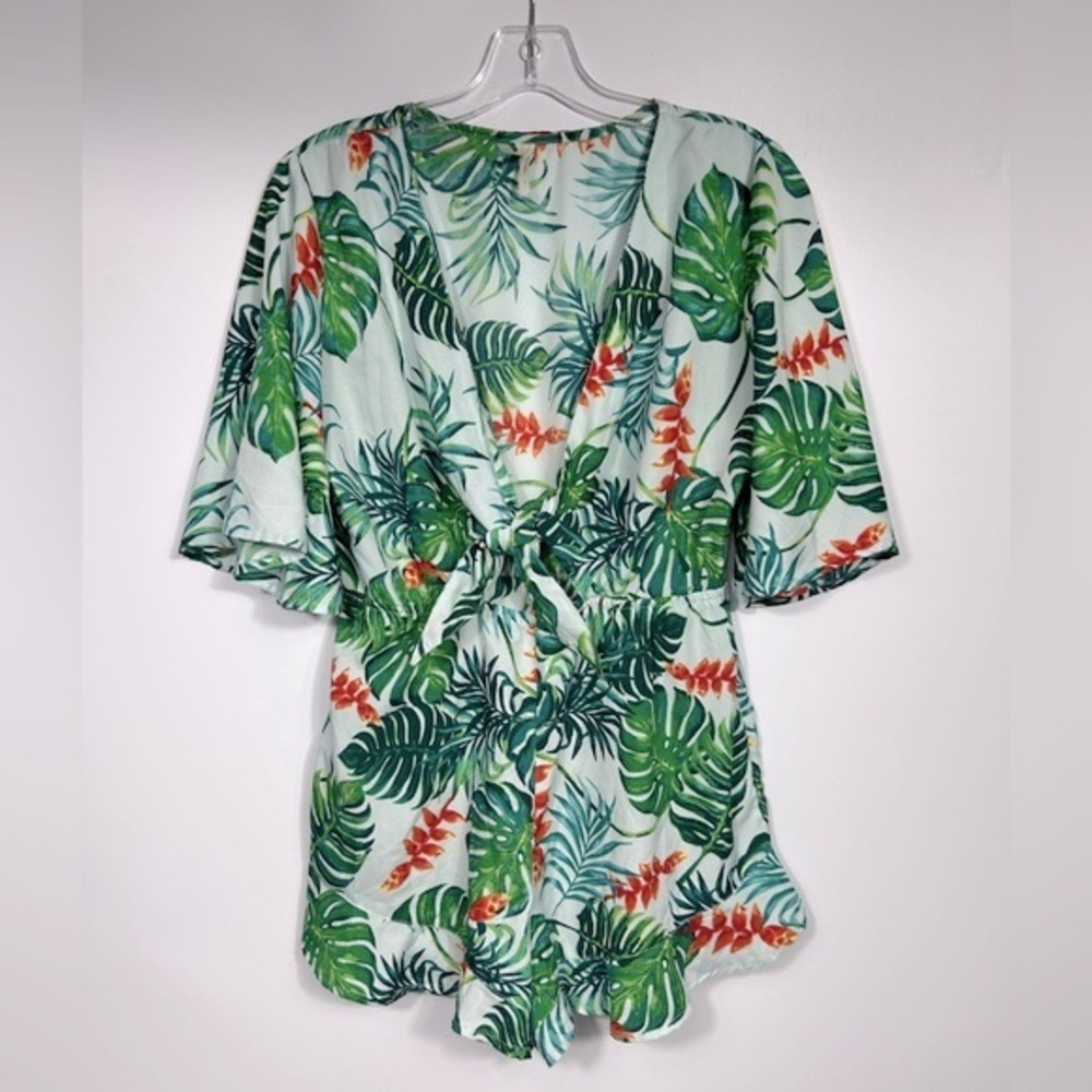 True Destiny Tropical Print Romper L Green Flutter Sleeves